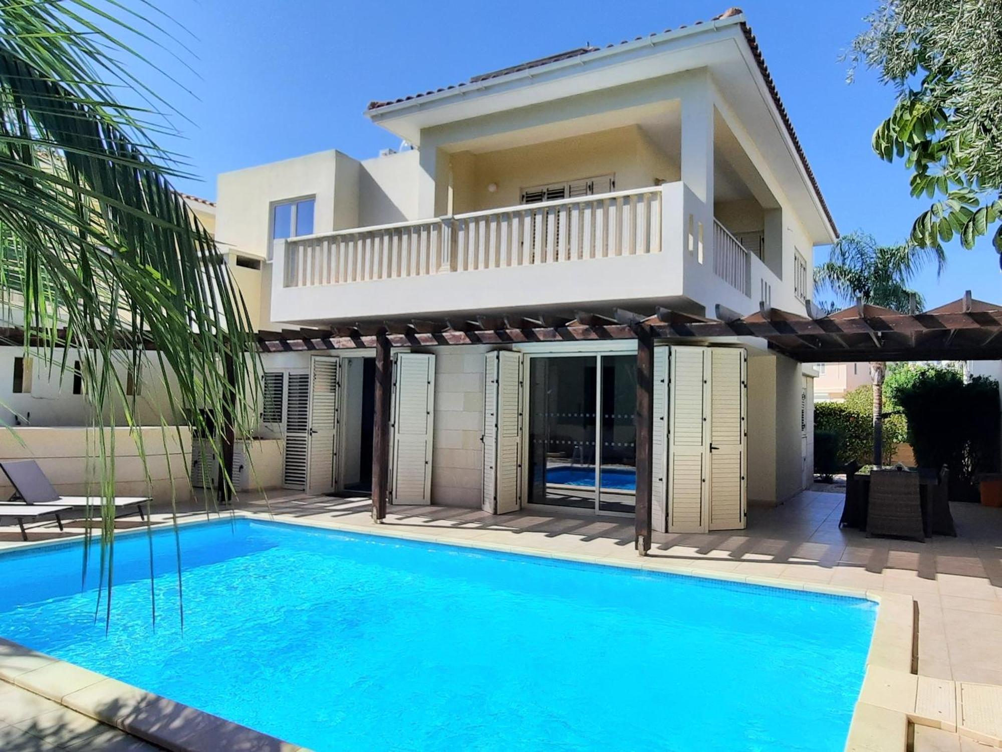 Villa Larnaca Bay Resort Oroklini Extérieur photo