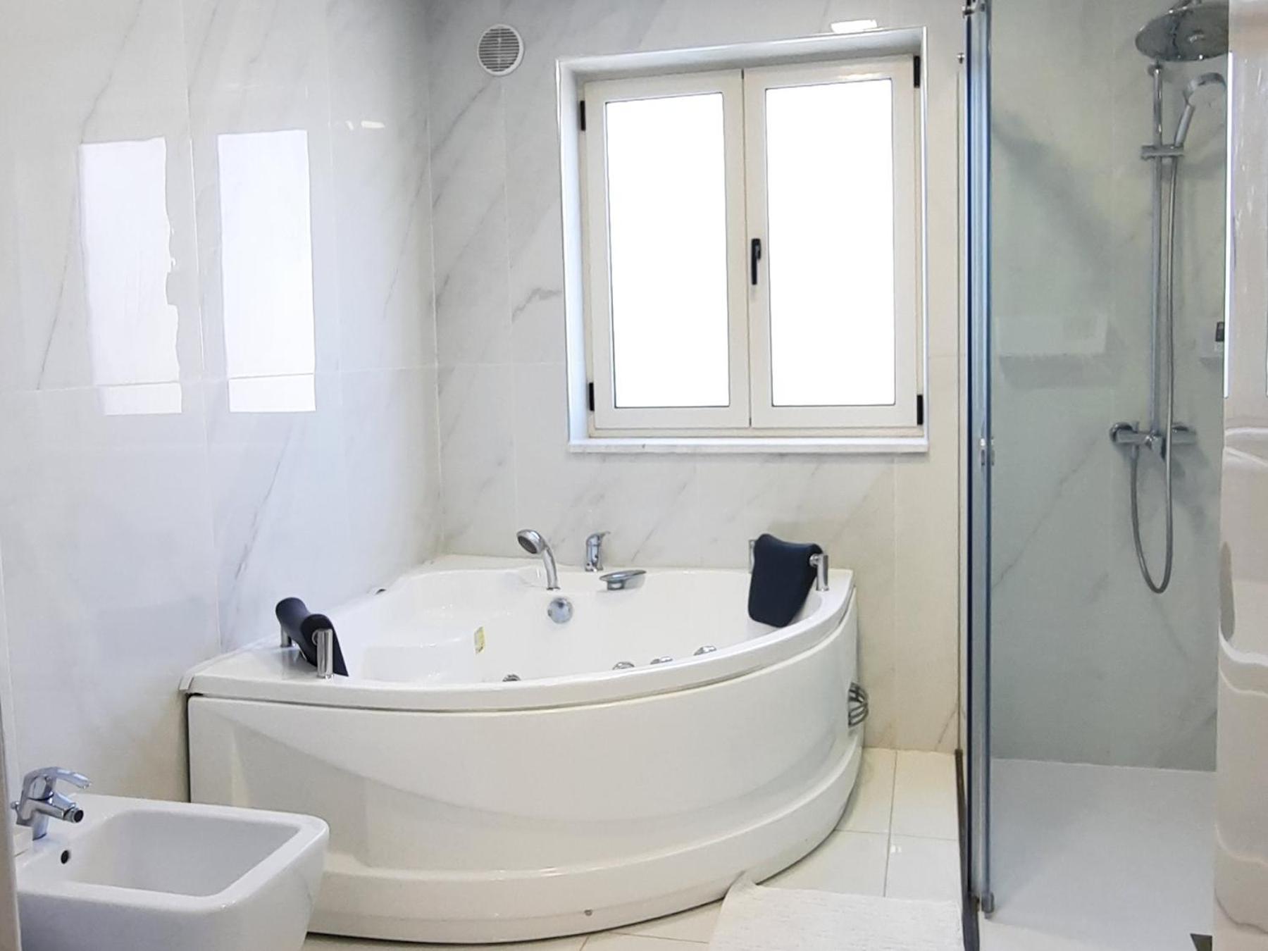 Villa Larnaca Bay Resort Oroklini Extérieur photo