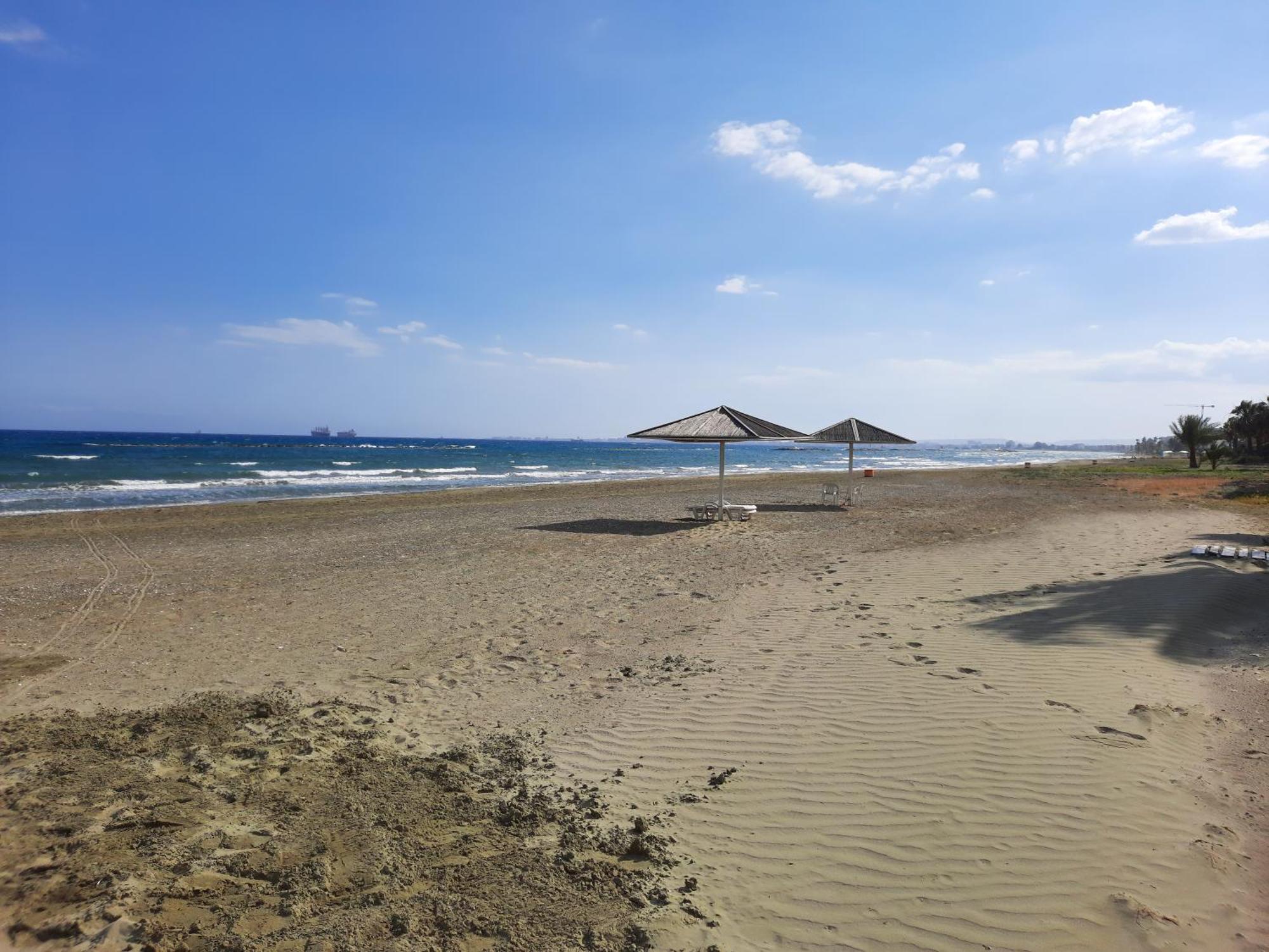 Villa Larnaca Bay Resort Oroklini Extérieur photo